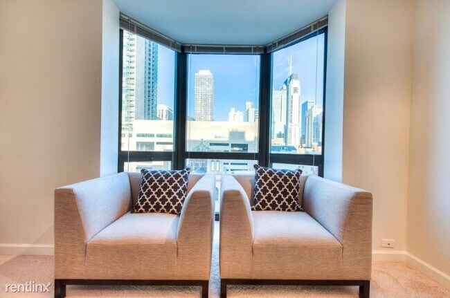 Foto del edificio - 1000 N LaSalle Dr