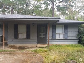 Building Photo - 603 Woodland St