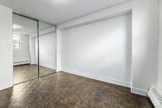 2BR, 1BA - 854SF - Primary Bedroom - 1110 Caven St
