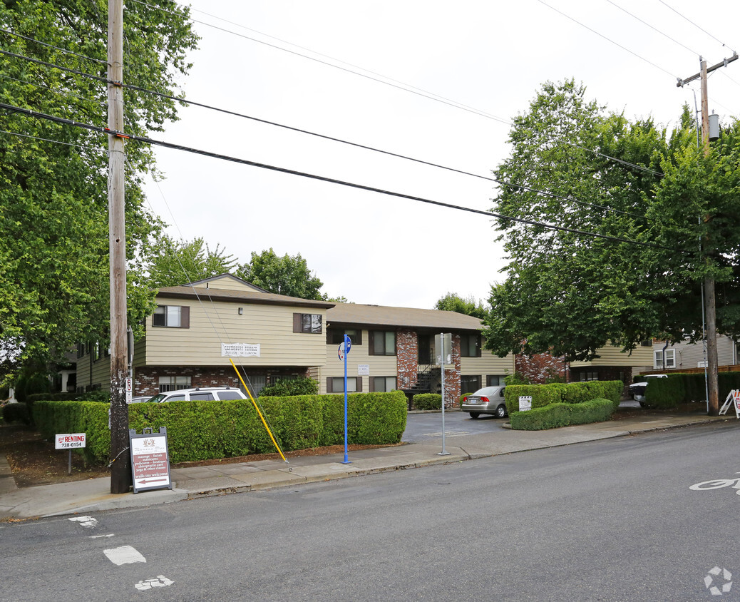 Building Photo - Canterbury Terrace