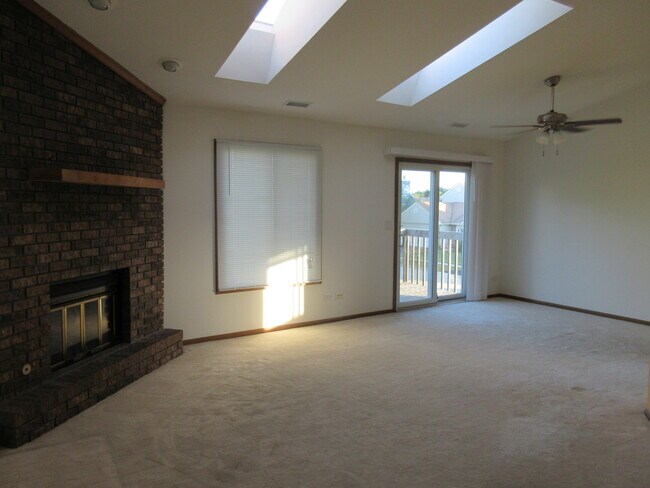 Foto del edificio - 2493 Brunswick Cir
