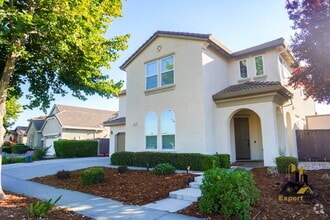 Building Photo - 2297 Big Creek Way