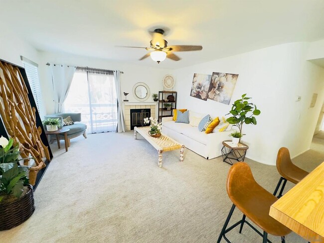 Foto del edificio - 9444 Twin Trails Dr