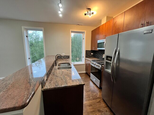 Foto del edificio - 5219 S Michigan Ave