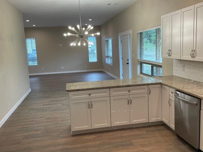 Building Photo - 17503 E Darleen Dr