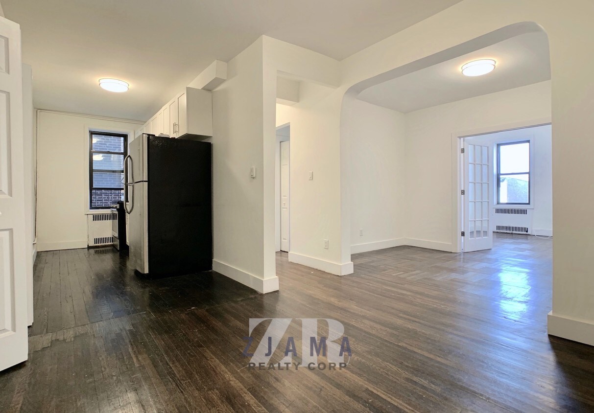 Foto principal - 283 Albany Ave