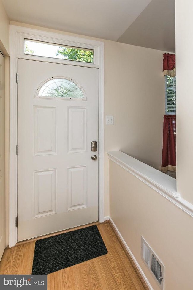 6542 Ducketts Ln, Elkridge, MD 21075 Townhome Rentals in Elkridge MD