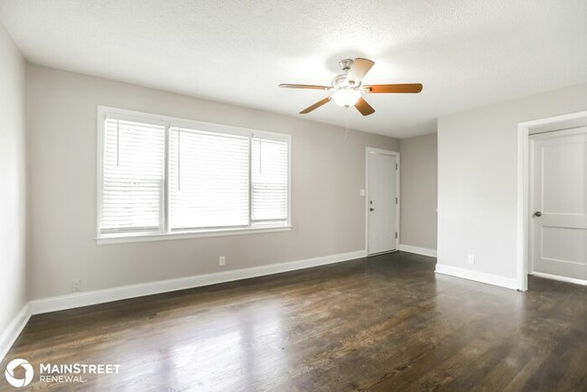 Building Photo - 6002 LONG AVE, SHAWNEE, KS 66216