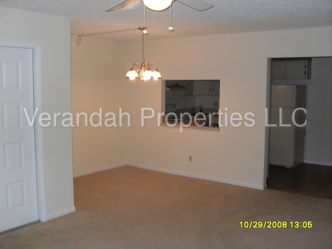 Building Photo - 1512 Pine Ridge Circle