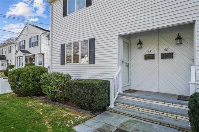 Building Photo - 44 Nellie St