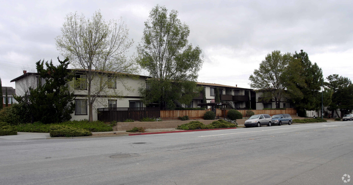 Building Photo - Gideon Apartments