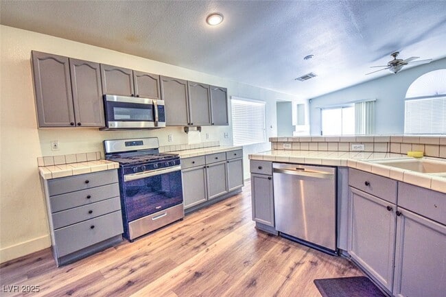 Building Photo - 2464 Citrus Garden Cir