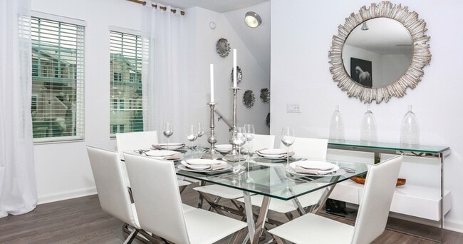 Building Photo - Oasis at Shingle Creek