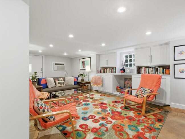 Foto del edificio - 912 N Highland St
