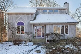 Building Photo - 262 Wood Hill Rd