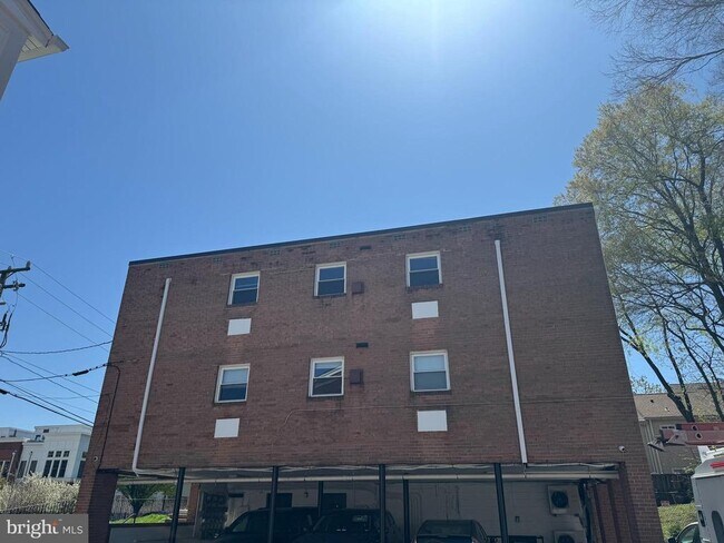 Foto del edificio - 1510 N Rolfe St