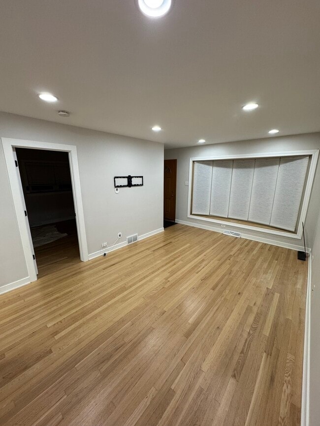 Building Photo - 6525 W 63rd Pl