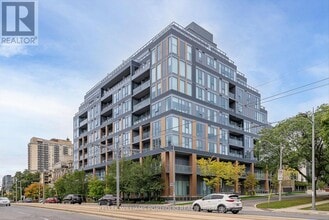 Building Photo - 6 Parkwood Ave