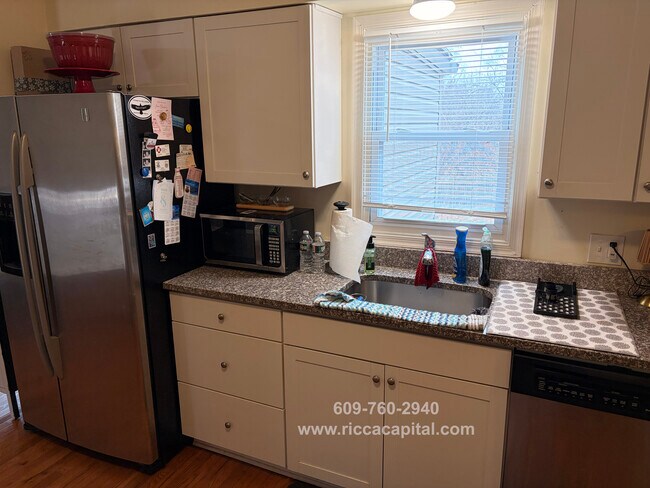 Foto del edificio - 184 Tansboro Rd