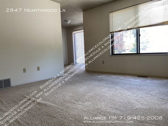 Building Photo - 2847 Hearthwood Ln
