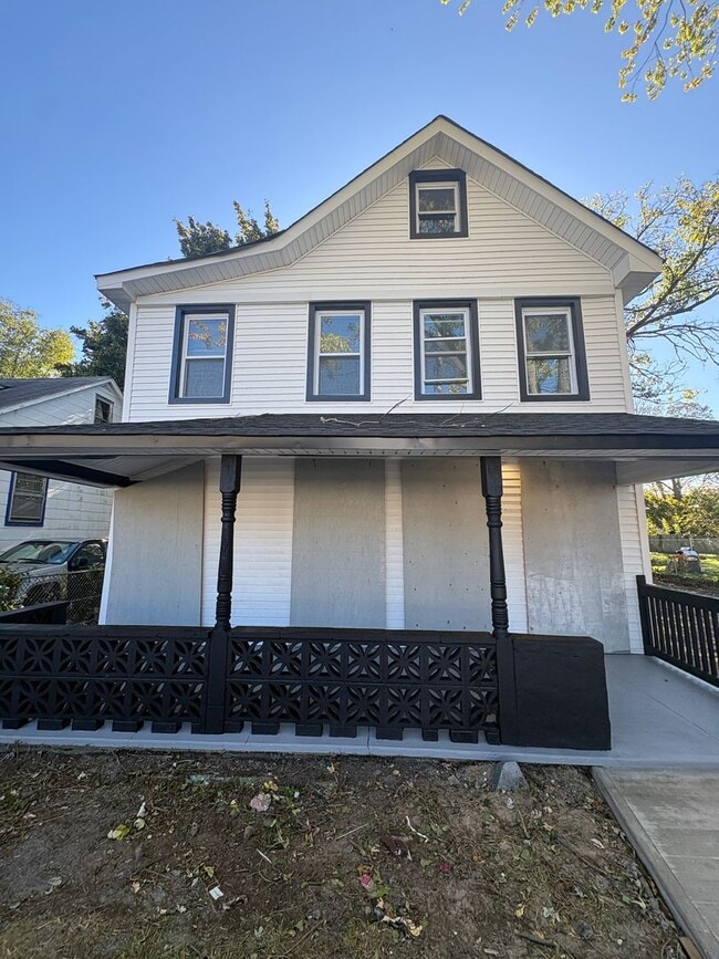 Building Photo - 537 Prospect Ave
