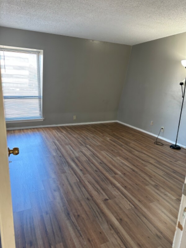 6597 Poplar Ave, Germantown, TN 38138 Condo for Rent in Germantown