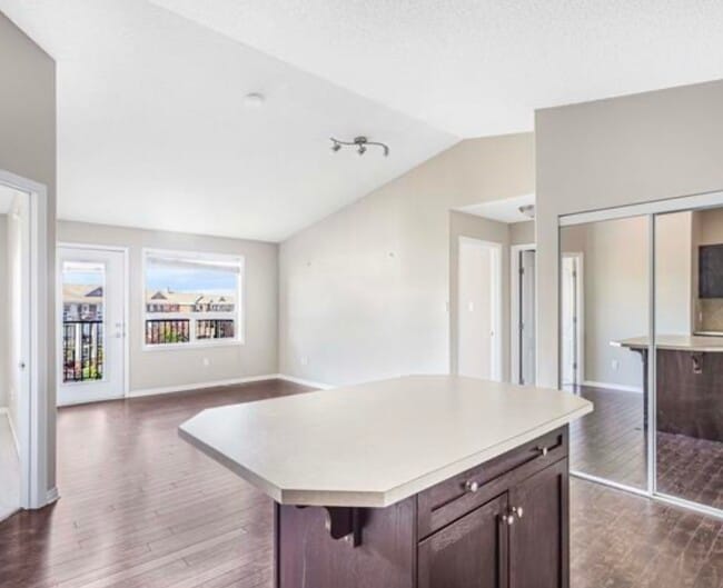 Building Photo - 9357 Simpson Dr NW