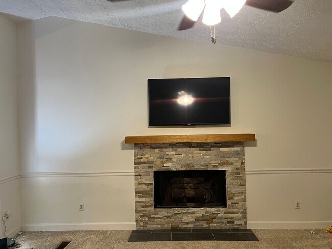 Foto del edificio - Charming 3BR House in Douglasville