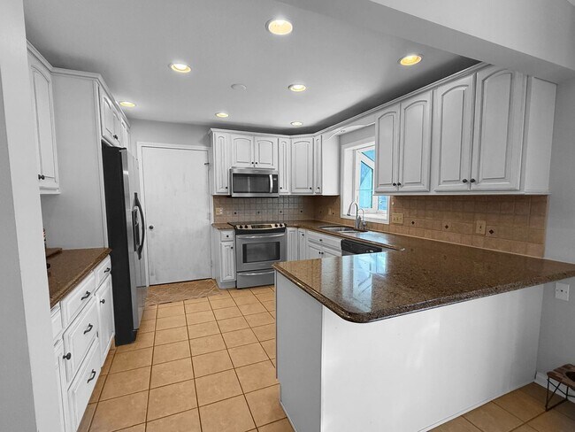 Foto del edificio - 25715 Wildrose Ln