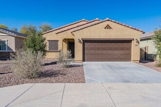 Building Photo - 8816 S 41st Dr