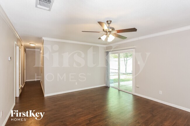 Foto del edificio - 3804 Driskell Blvd
