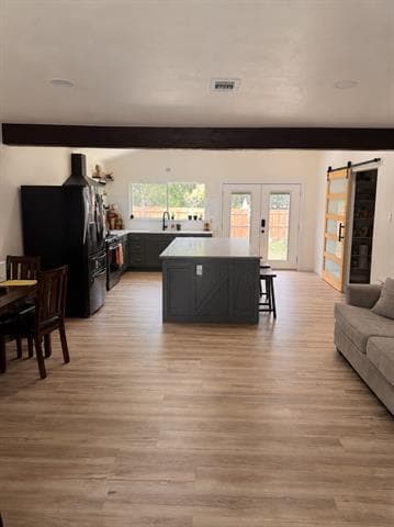 Building Photo - 2122 Riviera Dr