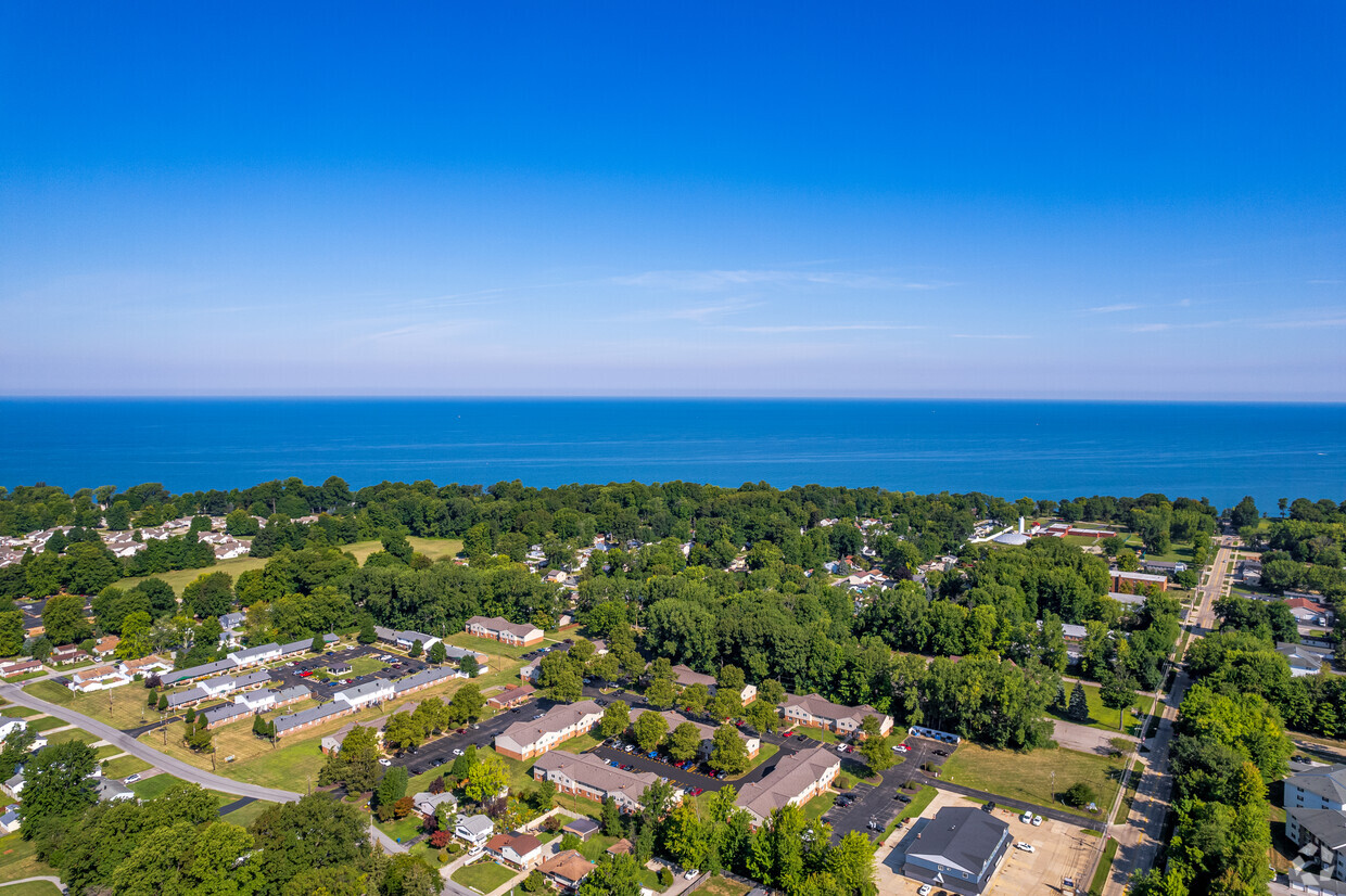 Primary Photo - Normandy Manor Apartments