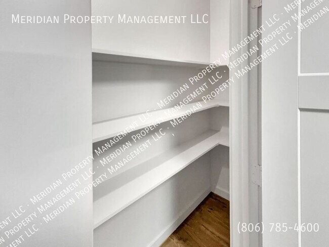 Foto del edificio - 2743 137th St