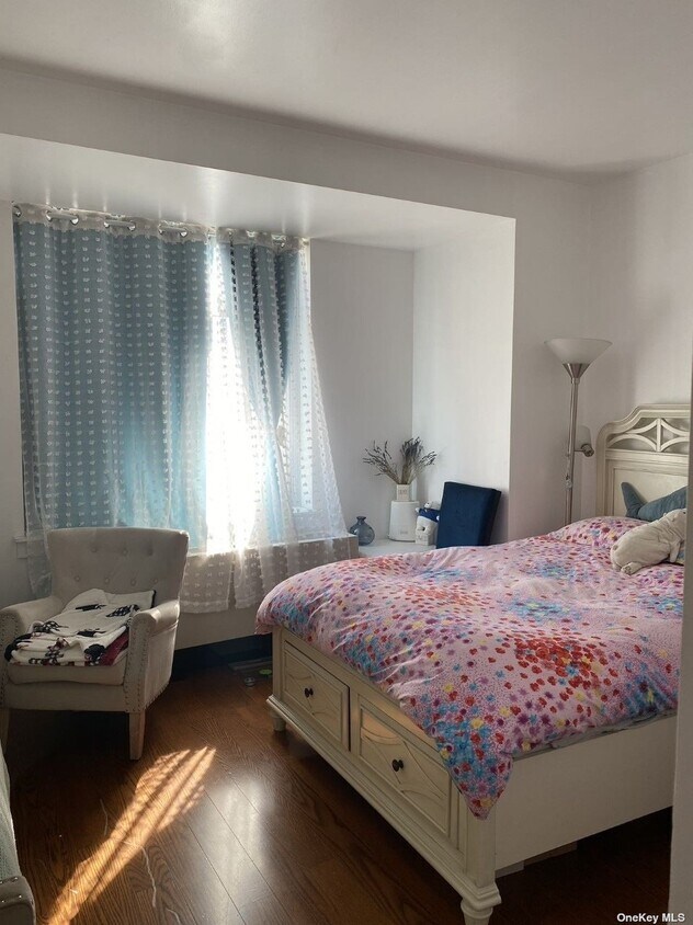 4026 College Point Blvd Unit 10P, Queens, NY 11354 Condo for Rent in