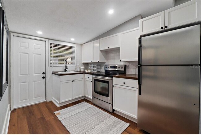 Foto del edificio - 675 26th Ave S