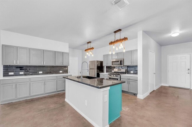 Building Photo - 18125 Ryegate Dr