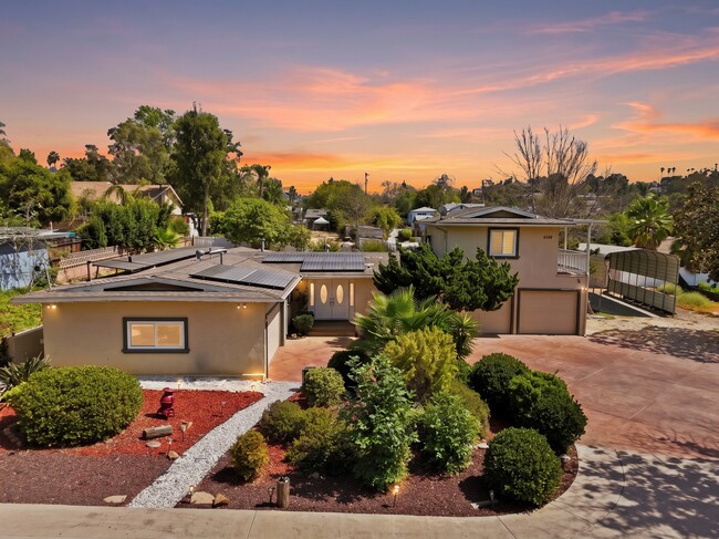 Building Photo - 4388 Bellflower Dr