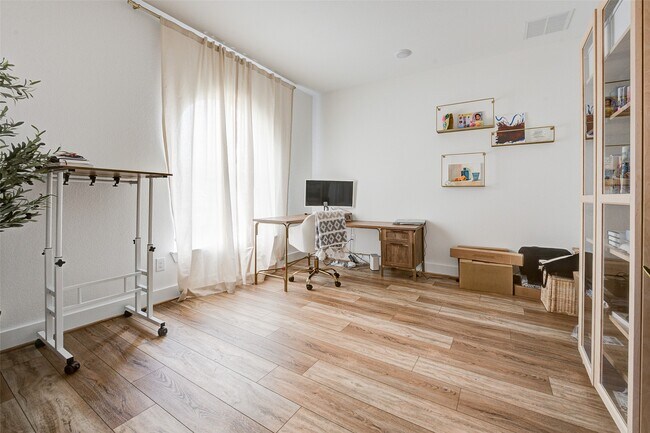 Building Photo - 4606 Wax Myrtle Ct