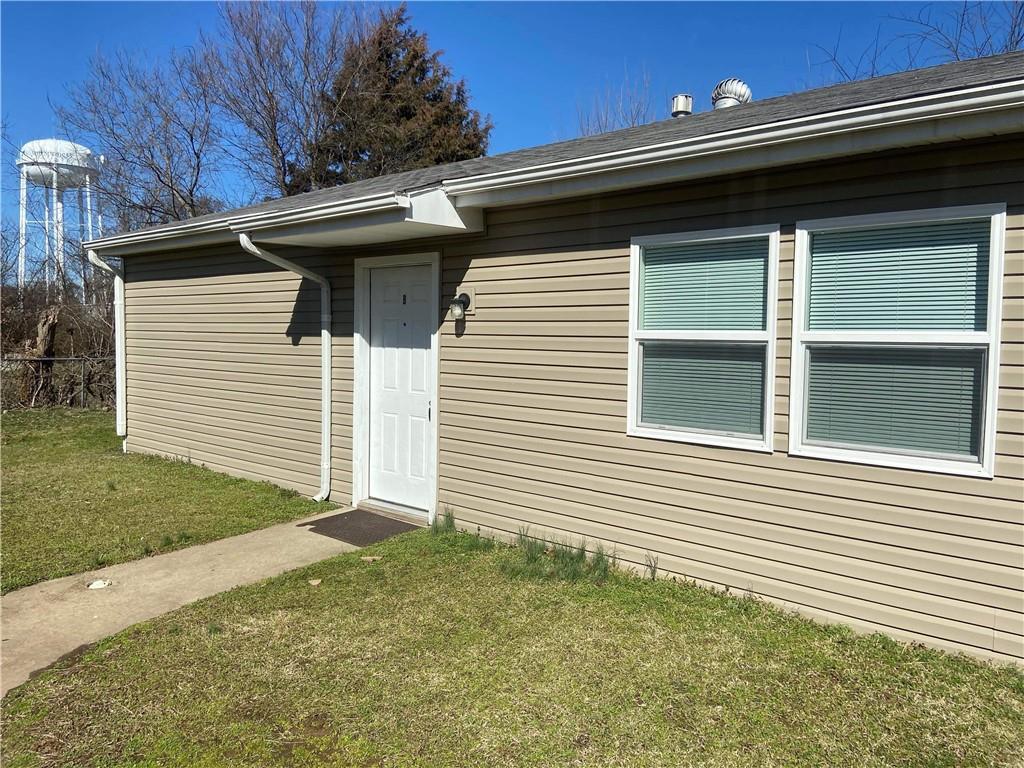 308 S Halsey St, Siloam Springs, AR 72761 Townhome Rentals in Siloam