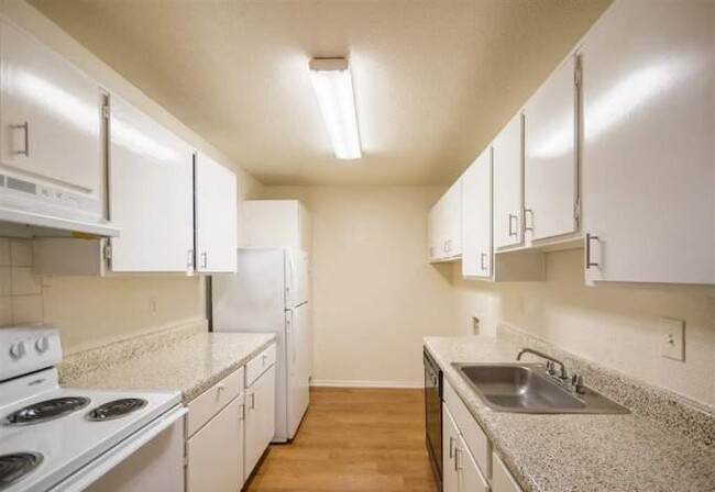 Foto del edificio - 2 bedroom in Houston TX 77040