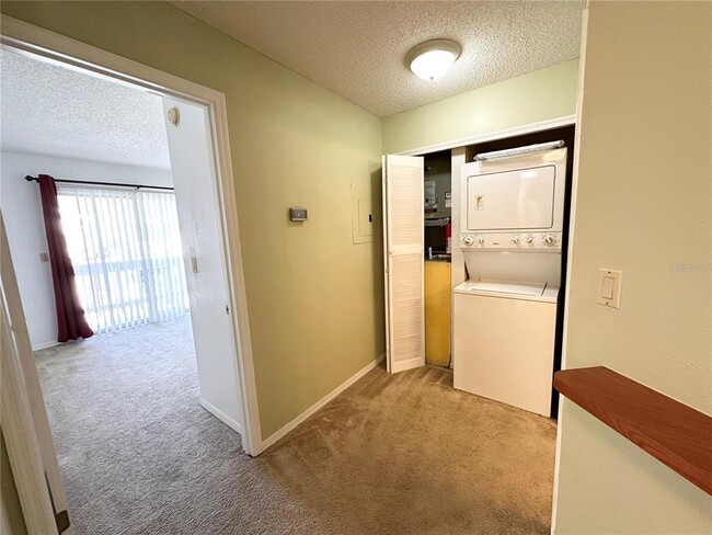 Foto del edificio - 3205 Sabal Palms Ct