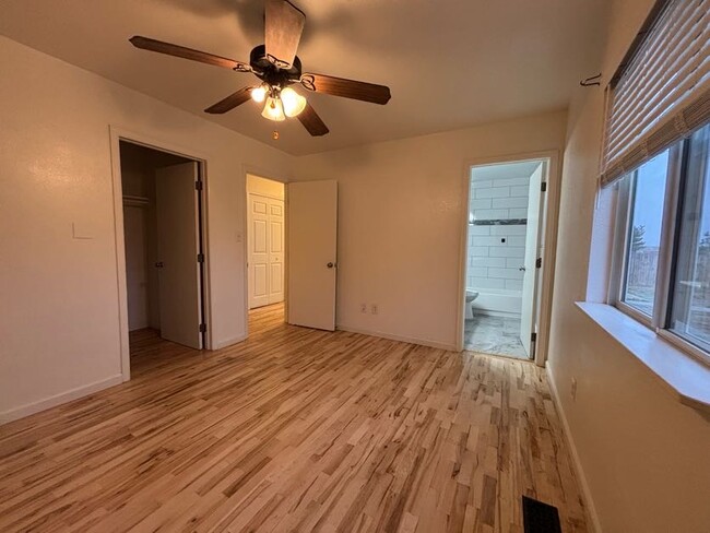 Primary Bedroom - 160 E Eads Dr