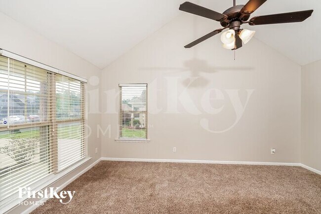 Foto del edificio - 5360 Jean Ridge Ln