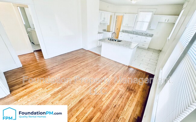 Foto del edificio - 1474 Lyndale Ave