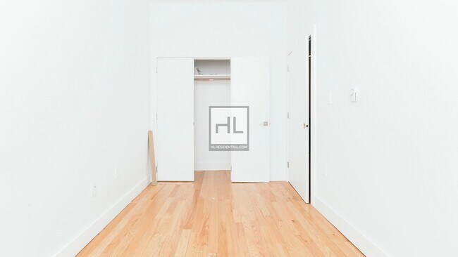 Foto del edificio - SUMMERFIELD STREET