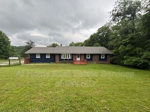 Building Photo - 6124 S Farm Rd 131