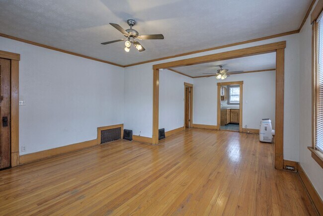 Foto del edificio - 3310 Jackson St
