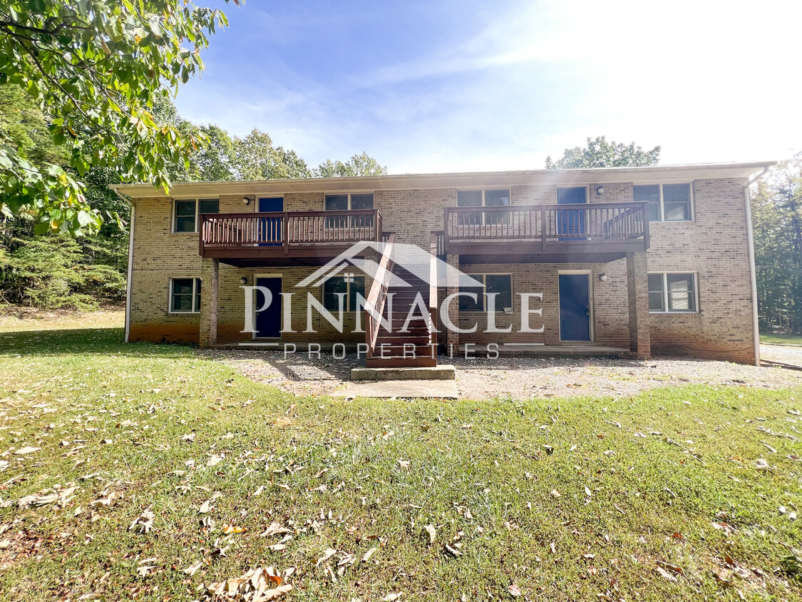 Front of Four-plex - 1949 Sunnymeade Rd