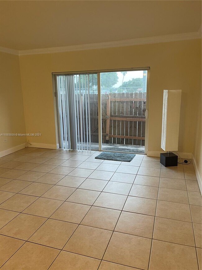 9760 SW 184th St Unit 3B, Cutler Bay, FL 33157 Condo for Rent in